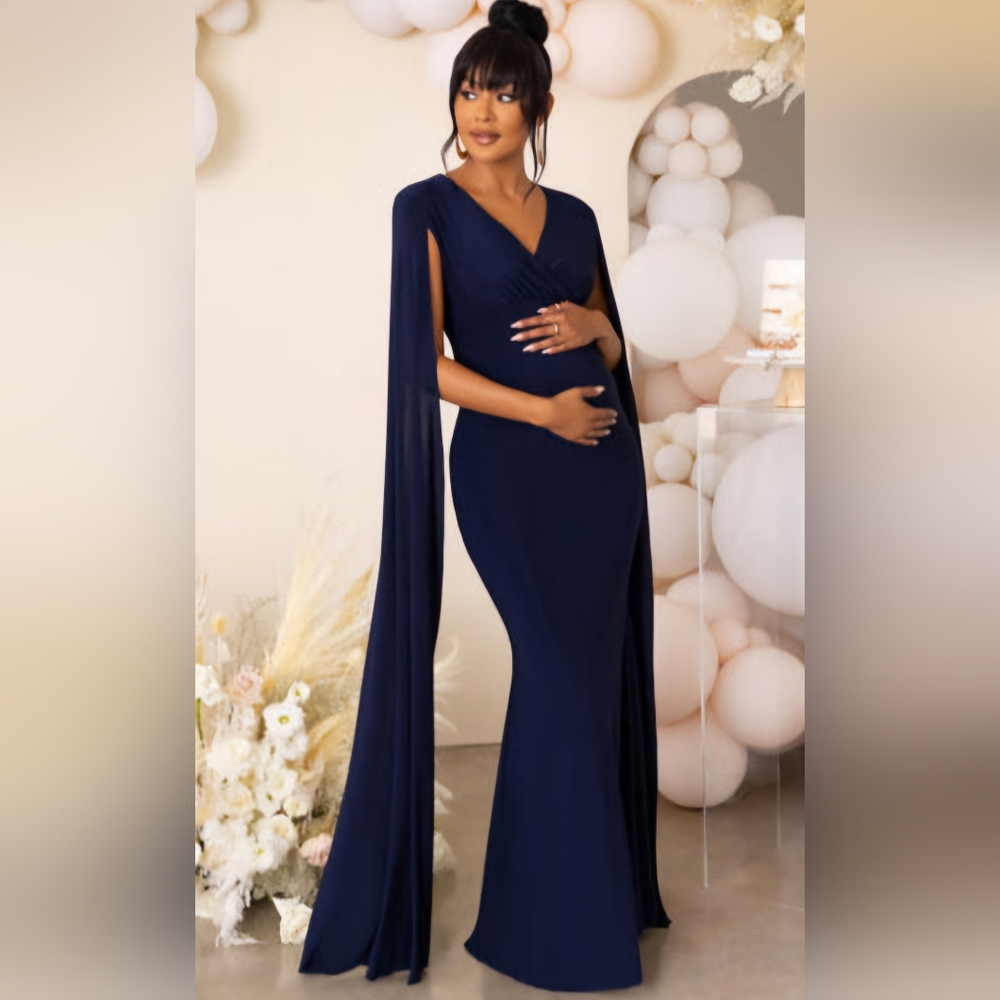 Club L London Blue Sleeveless V-Neck Gown